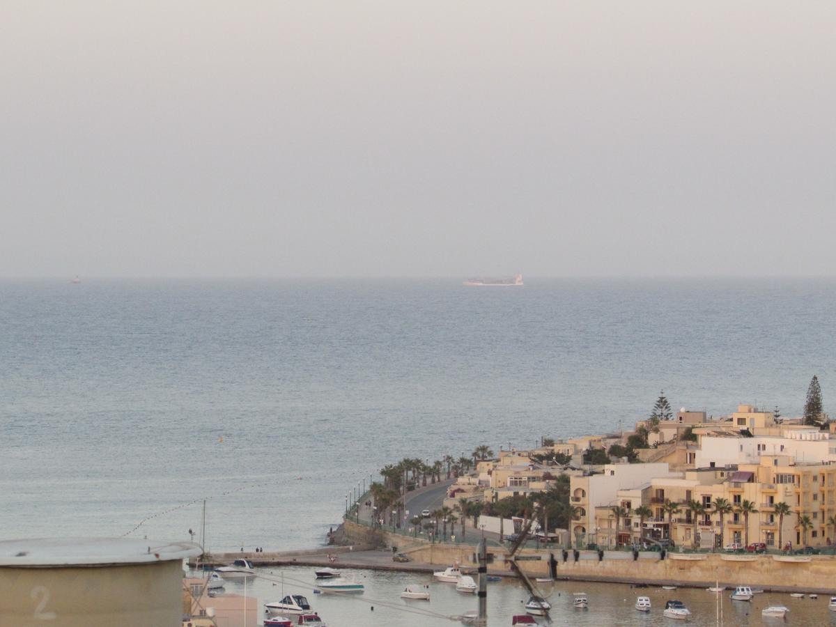 Panoramic Penthouse In Marsascala Which Enjoys Sea And Country Views Apartment Marsaskala Luaran gambar