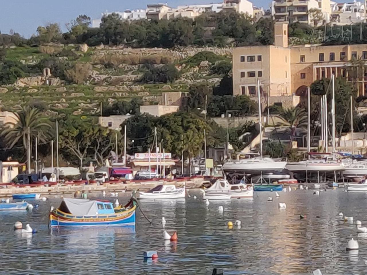 Panoramic Penthouse In Marsascala Which Enjoys Sea And Country Views Apartment Marsaskala Luaran gambar