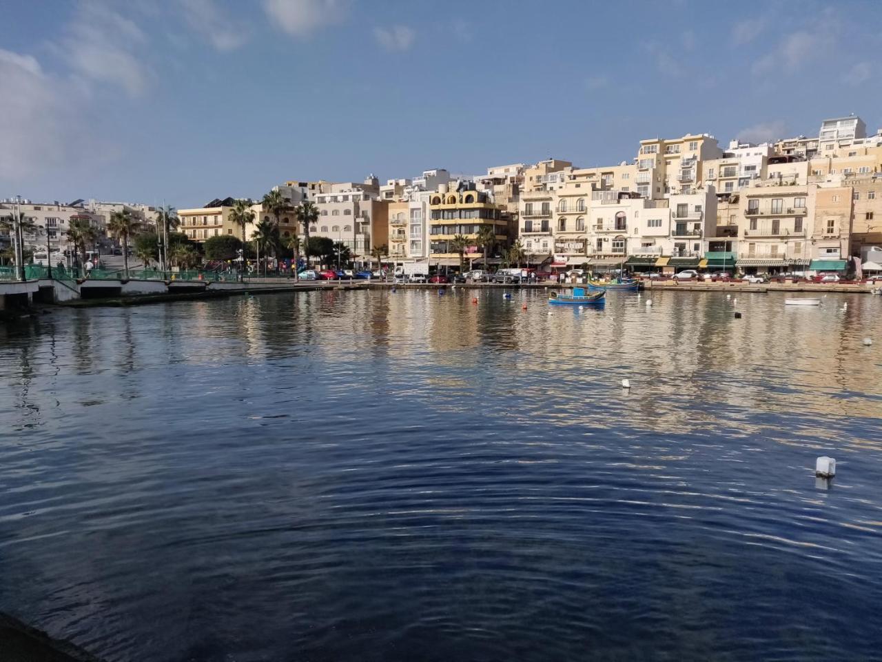 Panoramic Penthouse In Marsascala Which Enjoys Sea And Country Views Apartment Marsaskala Luaran gambar